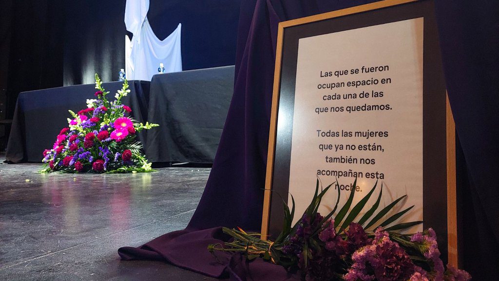 Gala 8 de marzo día de la mujer